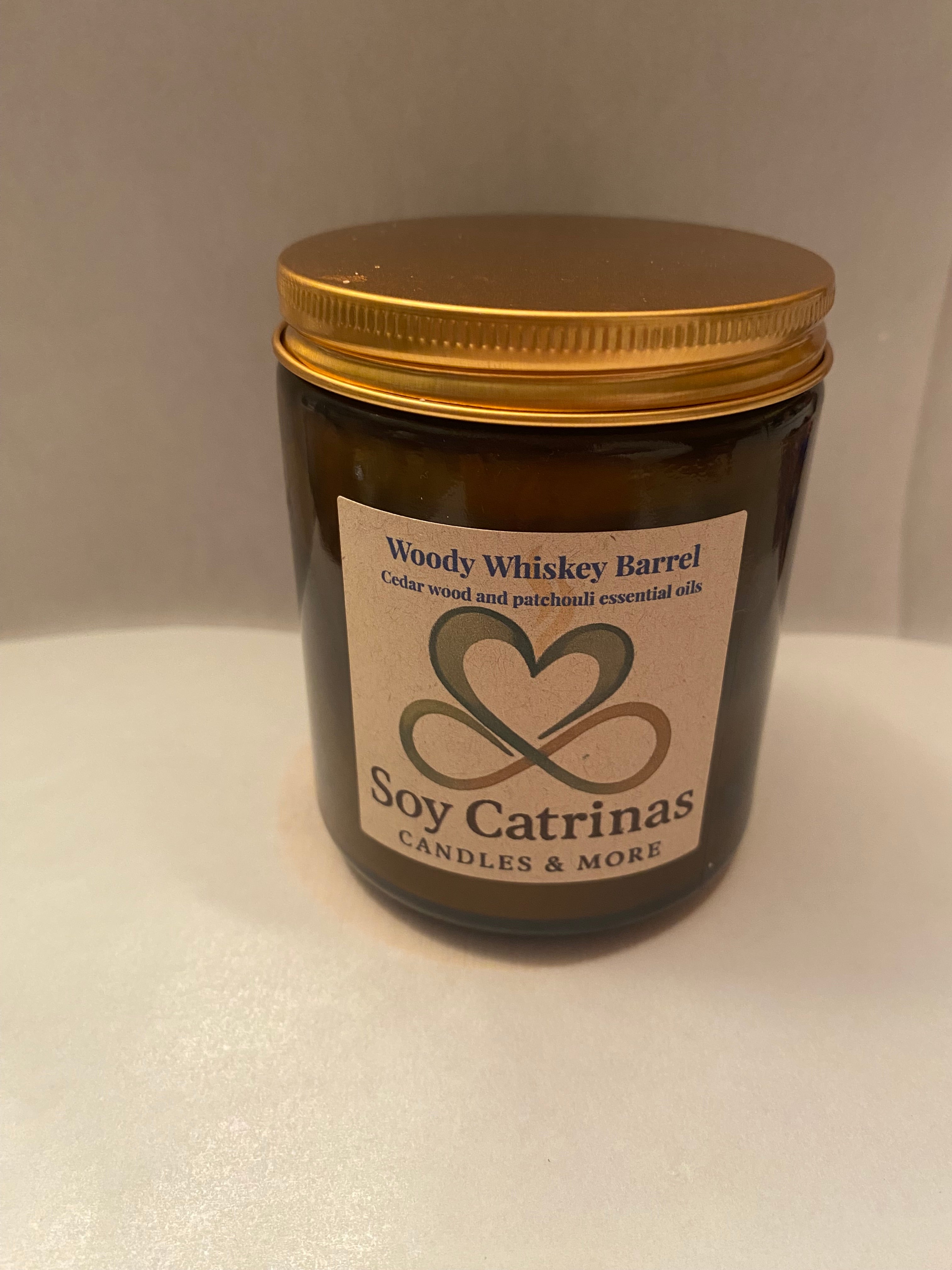 Woody Whiskey Barrel | Rich Oak Scented Soy Candle 🥃✨